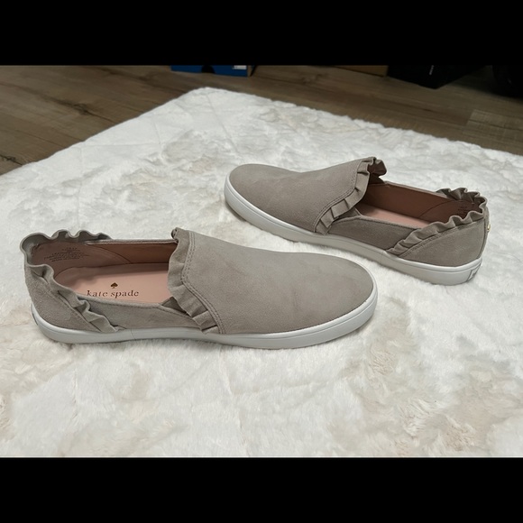 Kate Spade Lilly Sneakers in Grey Suede Size 9 - Picture 5 of 12
